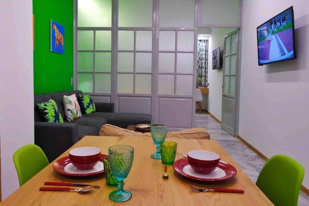Casa Verde Di Giorgio 10 Mins Walk From Piraeus Port 외부 사진